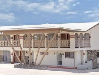 Travelodge By Wyndham Las Vegas Nm Luaran gambar