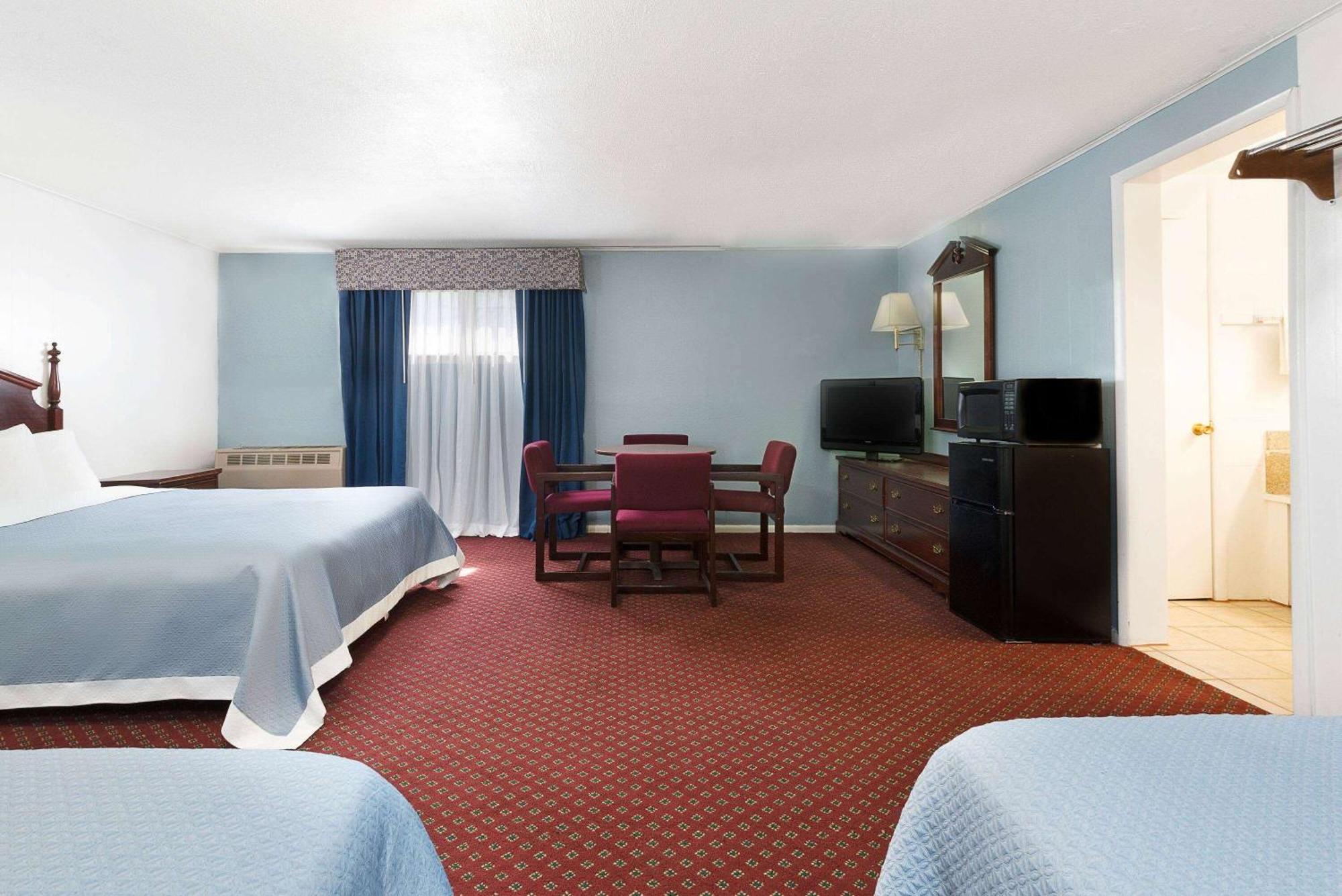 Travelodge By Wyndham Las Vegas Nm Luaran gambar